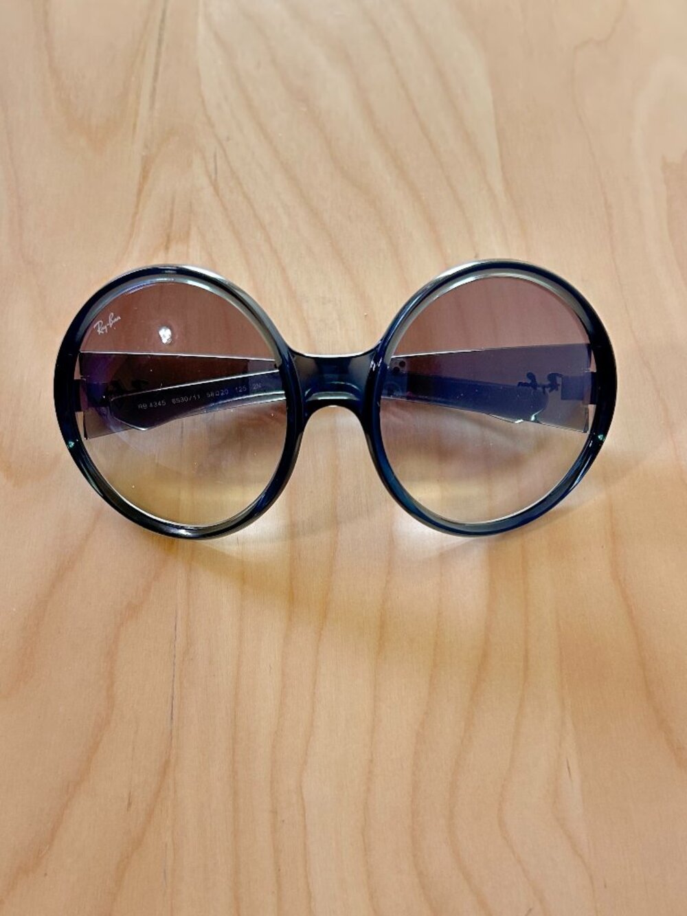Ray-Ban Oversized Round Sunglasses RB4345